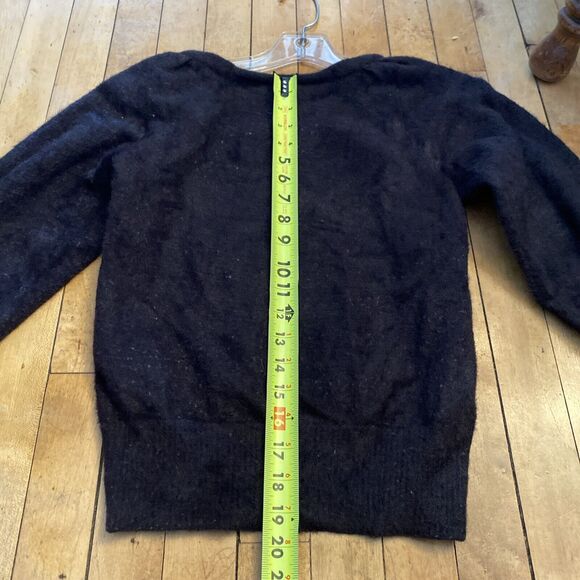 Cupcake Sweater Women’s Size XS Black Scoop Neck Pullover Lightweight - Picture 9 of 9